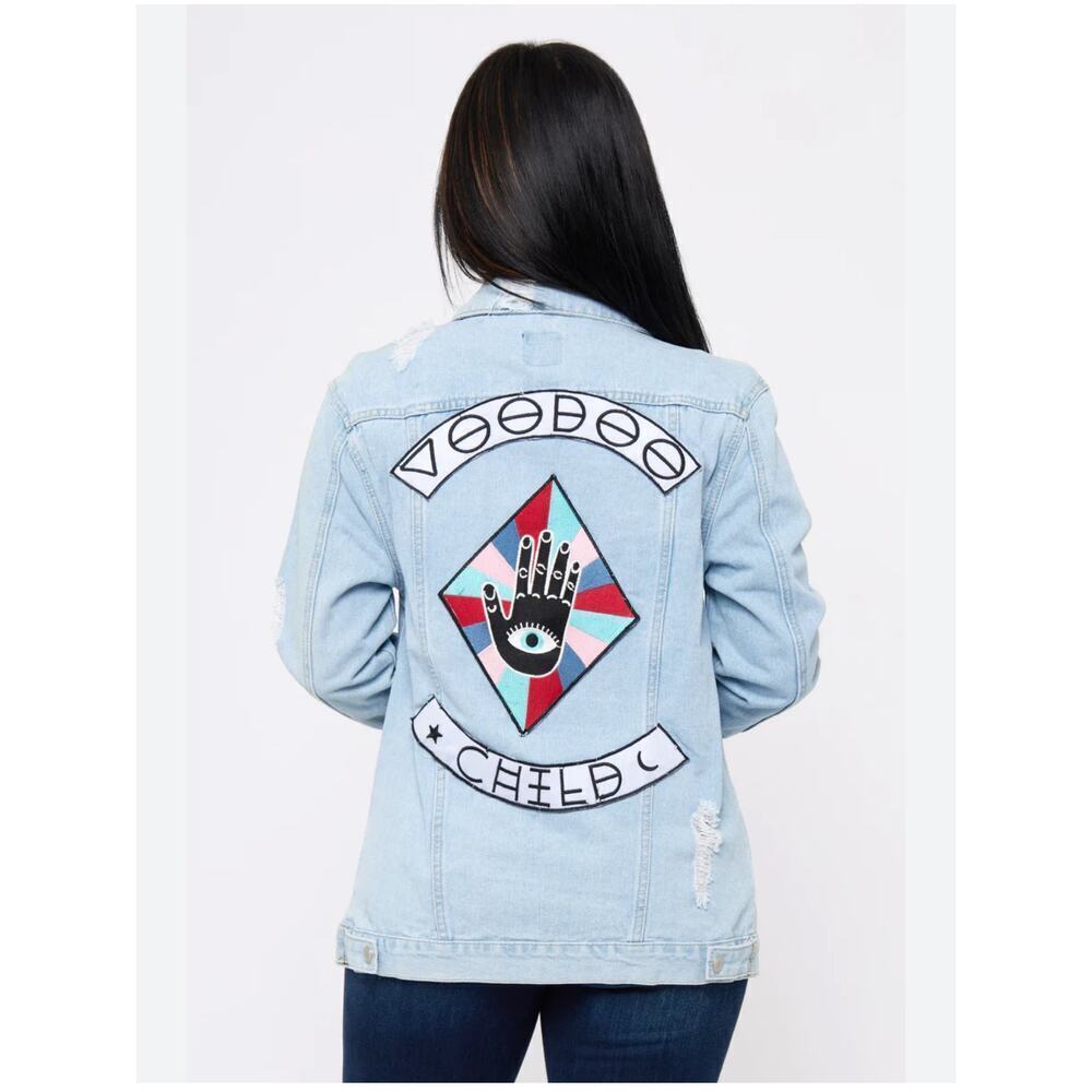 ☀️Boom Boom Jeans Distressed Denim Trucker Jacket Light Wash Blue Women's NWT